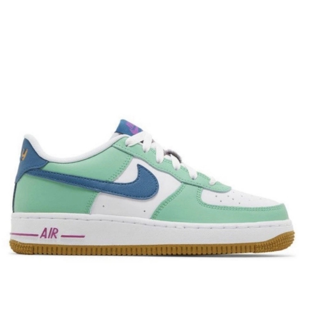 Nike Air Force 1 Low LV8 GS Play White Spring Green 5 Youth / Women's 7 - Picture 2 of 12